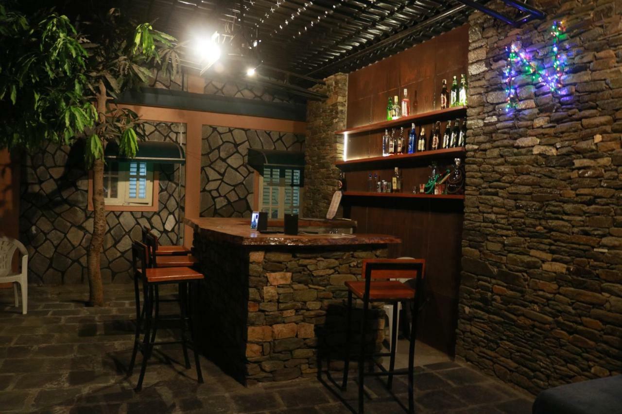 那拿博卡拉酒店 外观 照片